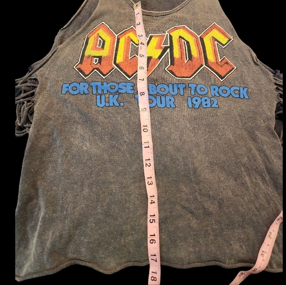 ACDC SM - For Those About to Rock Fringe Tank Top - Picture 5 of 8